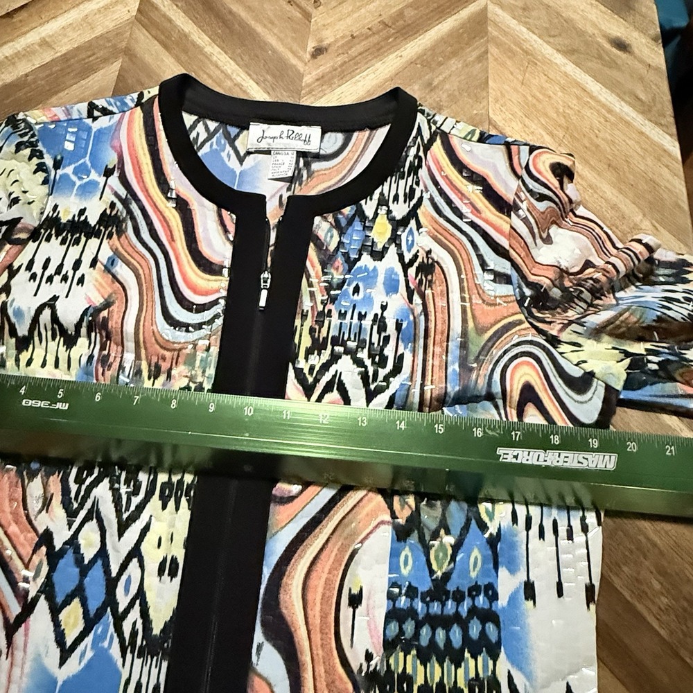 Colorful Zippered Patterned Women's Jacket - Picture 6 of 9